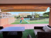 Planta baja con 3 terrazas, piscina y parking en... Planta baja con 3 terrazas, piscina y parking en...