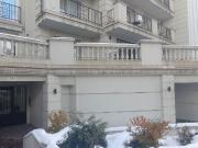Planta baja con jardin urbana