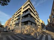 PLANTA BAJA DE 1 HABITACIÓN AL LADO DEL PARQUE DE...