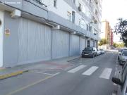 Planta baja de 218 m2 para Garaje o almacen