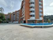 Planta baja de 88m2 con 24m2 de terraza 2h/2b/2p.e. La...