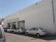 Planta Baja deEdificio comercial 450m2 en renta, Leandro...