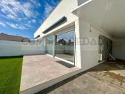 Planta baja en alquiler con 70 m2 con piscina de agua... Planta baja en alquiler con 70 m2 con piscina de agua...