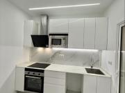 Planta baja en venta en Badalona, Artigues. Plantas bajas.