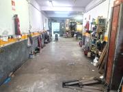 Planta baja en venta en Barcelona, Roquetes. Plantas bajas.