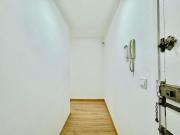 Planta baja en venta en Barcelona, Sants Badal....
