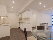 Planta baja en venta en Barcelona, Sants Badal. Vivienda...