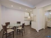 Planta baja en venta en Barcelona, Sants. Planta baja...