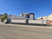 Planta baja en Venta en Barrio de Peral San Félix