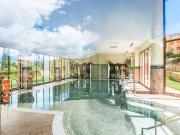 Planta baja en venta en Benahavís, La Alquería. Elegante...