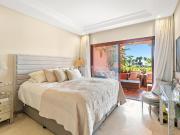 Planta baja en venta en Estepona, Guadalmansa. Fabuloso...