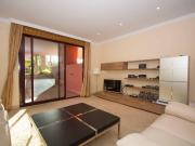 Planta baja en venta en Estepona, Guadalmansa. Gran...