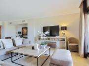 Planta baja en venta en Estepona, La Concha Resina Golf....