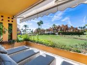 Planta baja en venta en Estepona, Zona de Punta Plata....