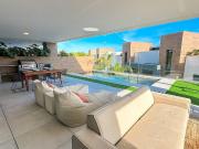 Planta baja en venta en Marbella, Cabopino Artola....