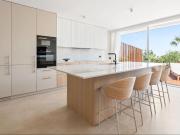 Planta baja en venta en Marbella, Los Naranjos. Plantas...