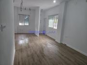 Planta baja en venta en Sevilla, Parque Alcosa. L245...