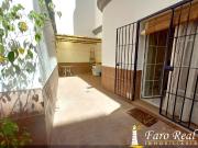 Planta baja en Venta en V Centenario Piletas Capuchinos