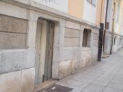 Planta baja para reformar en la calle Perines