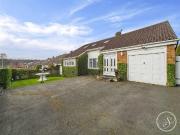 Plantation Gardens, Leeds LS17, 4 bed detached house to...