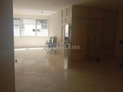 Plateau à côté station tram Hassan2