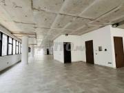 Plateau à louer, 878 m² avec terrasse Florida