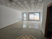 Plateau Bureau à location longue durée