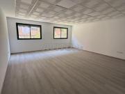 Plateau bureau neuf location