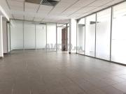 Plateau de bureau 183m2 cloisonné Bd Anfa