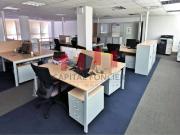 Plateau de bureau de 600 m aménagé et cloisonné a la...