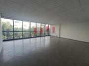 Plateau de bureau premium de 359 m dans un immeuble pro...