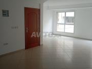 Plateau neuf pas loins de bd Hassan2