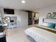 Platinum 1 Bed Plus M Has an Apartment
