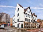 Platinum Studio F Has an Apartment