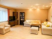 Haus mit Garten und Platz genug für alle