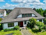 Platz für die ganze Familie charmantes Haus mit Garten...