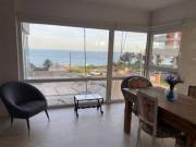 PLAYA GRANDE Semipiso de tres ambientes vista al mar con...