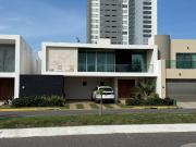 PLAYAS DEL CONCHAL, Casa en RENTA con alberca, terraza y...