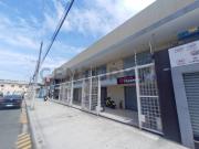 Plaza Comercial Colón y Babahoyo Alquilo Locales...