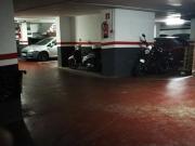 Plaza de aparcamiento para coche grande en venta – Fort...