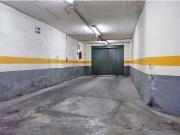 Plaza de garaje con ascensor junto a calle Alhamar