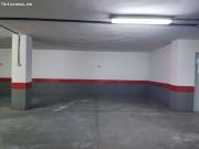 Plaza de garaje junto a calle Alhamar