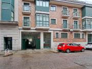 Plaza de Garaje junto al intercambiador de Ciudad Lineal