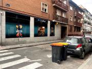 Plaza de garaje para coche pequeño