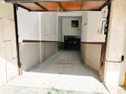 Plaza de Parking Grande en General Mitre para coches...