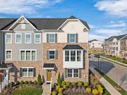Plaza Drive Pittsburgh, PA 15236 3 Bd, 2.5 bath,...