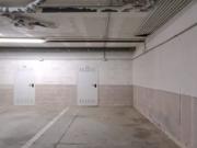 Plazas de garaje con trastero en Venta en Castañeda