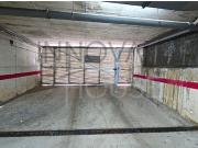 Plazas de parking a nivel de calle en La Trinitat Nova,...