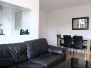 Pleasant double bedroom next to Stepney Green tube...