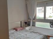 Pleasant double bedroom not far from Universitat...